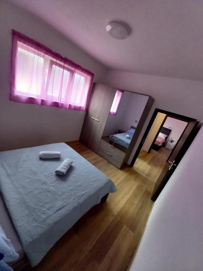 Apartment Lea Mataija Novi Vinodolski Exterior foto